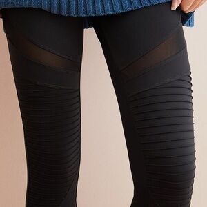 Athleta Chaturanga Black Tights